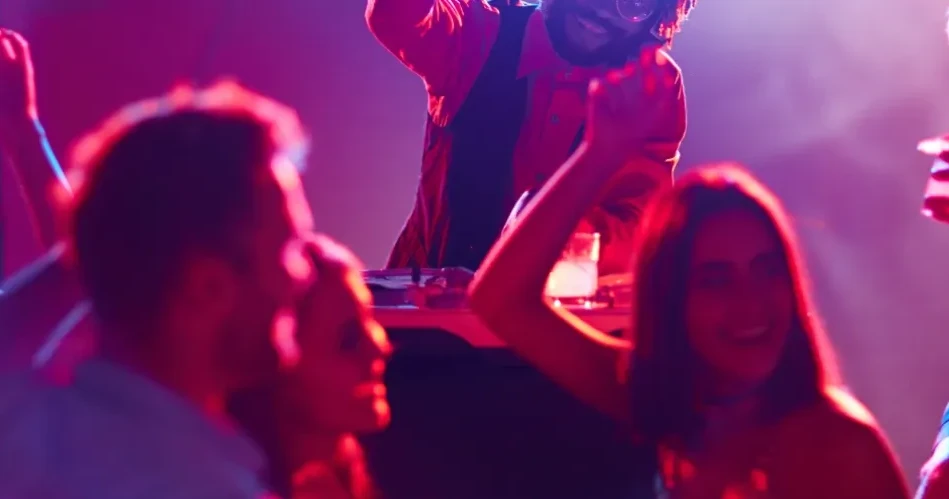 Anaheim Nightlife Guide: Best Bars, Lounges & Late-Night Hotspots